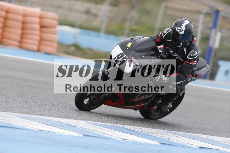 /Archiv-2025/02 28.-31.01.2025 Moto Center Thun Jerez/gruen-green/95